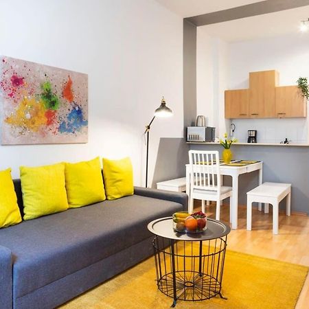 Cozy 2 Room Apartment Next To Hermannstrasse 柏林 外观 照片
