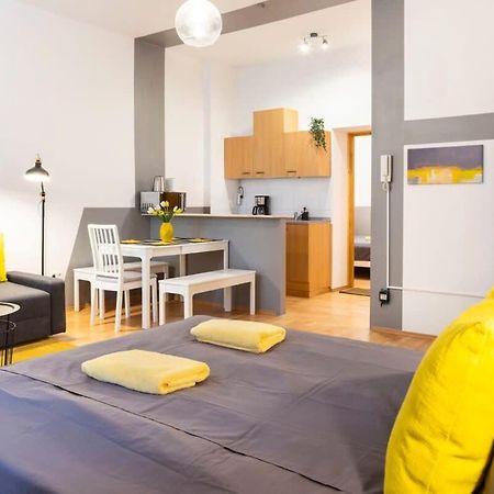 Cozy 2 Room Apartment Next To Hermannstrasse 柏林 外观 照片