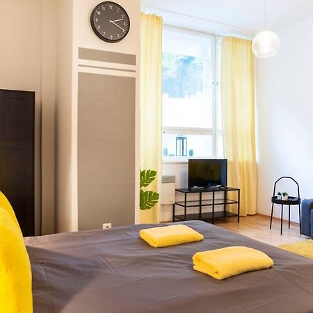 Cozy 2 Room Apartment Next To Hermannstrasse 柏林 外观 照片