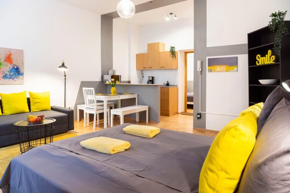 Cozy 2 Room Apartment Next To Hermannstrasse 柏林 外观 照片