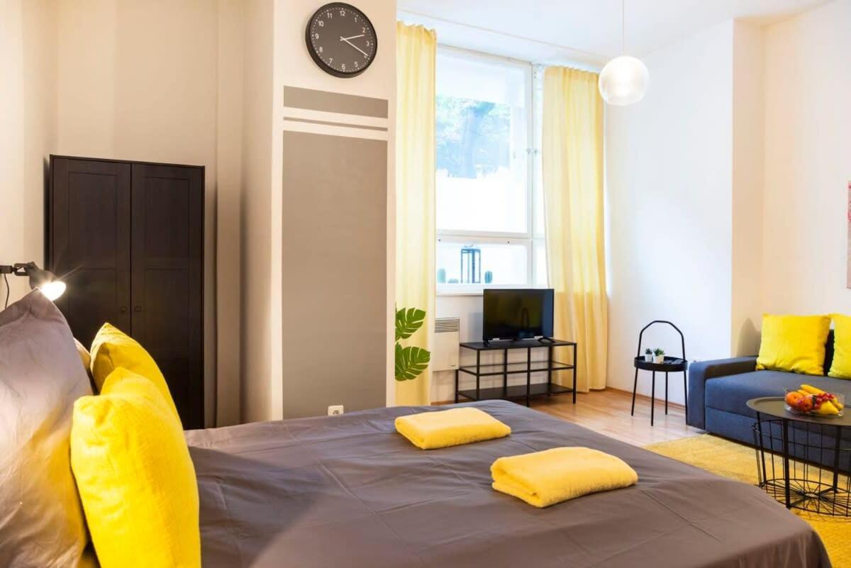 Cozy 2 Room Apartment Next To Hermannstrasse 柏林 外观 照片