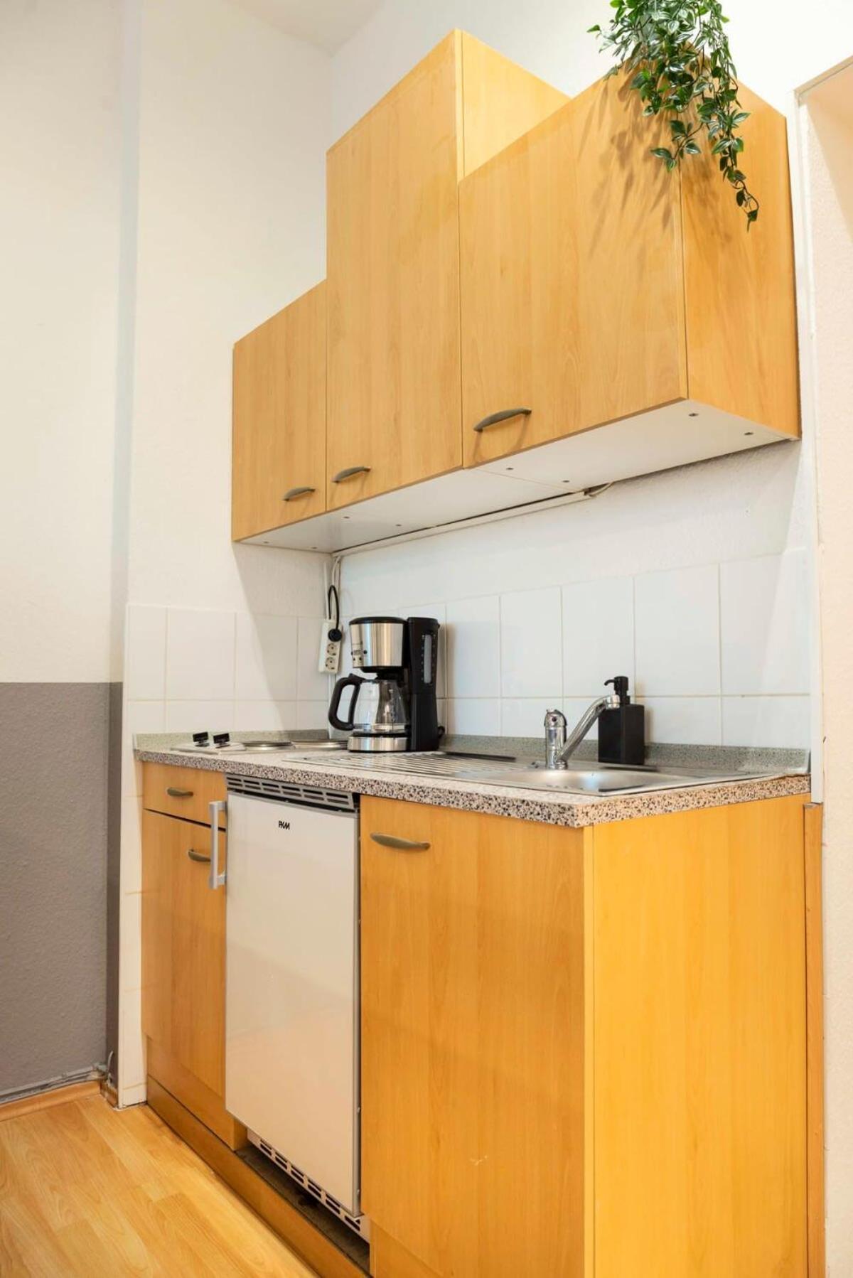 Cozy 2 Room Apartment Next To Hermannstrasse 柏林 外观 照片